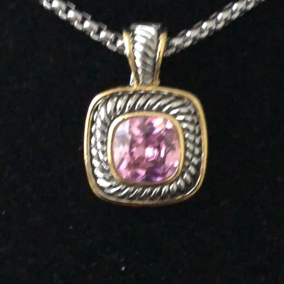 - Pendant and necklace - Picture 6 of 6